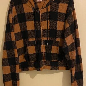 YITTY Textured Brown Garment